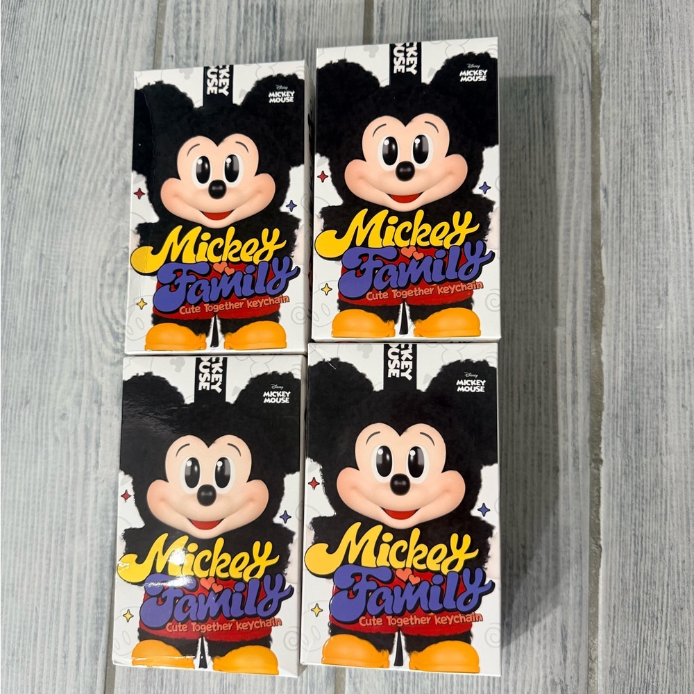 Mickey and Friends Set of 4
